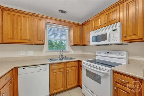 $189,900 | 76 Al Henderson Boulevard, Unit E1, Savannah, GA 31419
