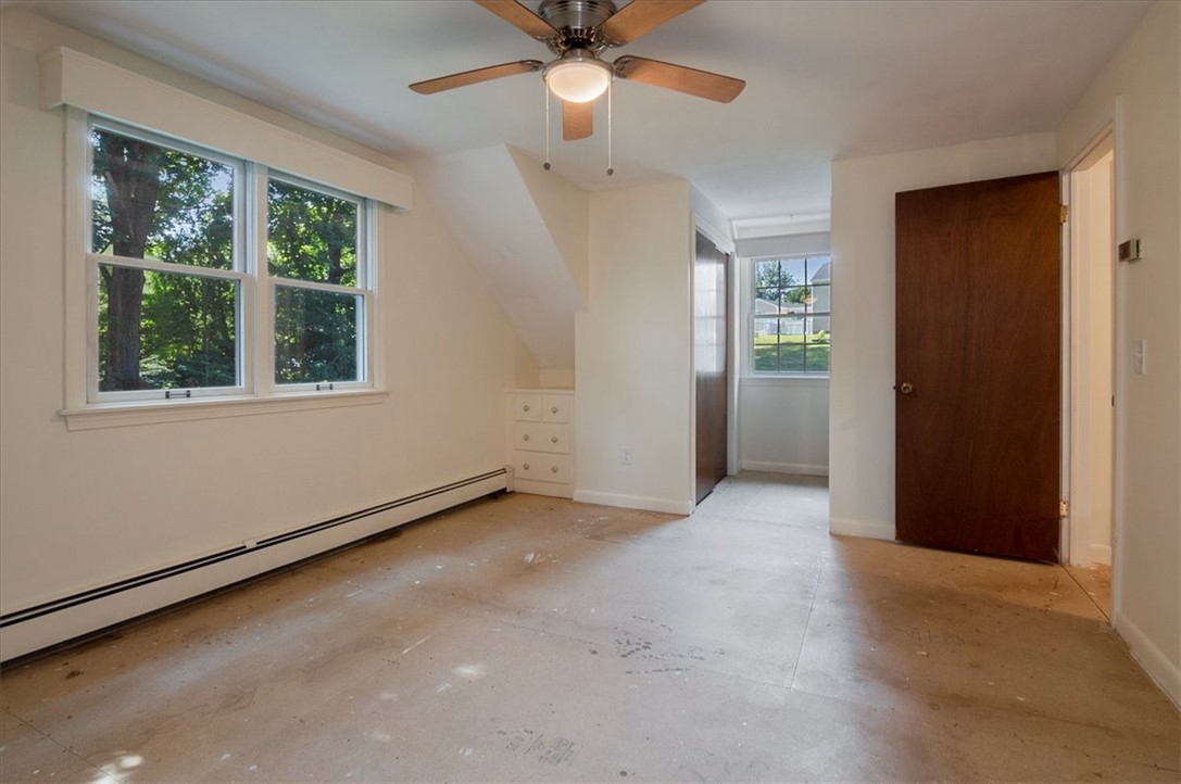 211 Post Road Westerly, RI 02891 - Photo 22 of 29