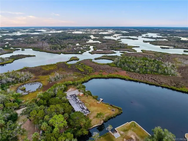 $320,000 | 14190 West Sutton Court, Crystal River, FL 34429