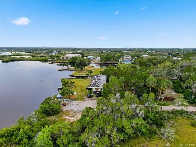 $320,000 | 14190 West Sutton Court, Crystal River, FL 34429