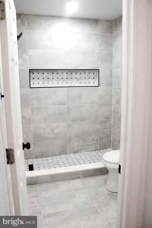 $374,999 | 307 Park Circle, Norwood, PA 19074