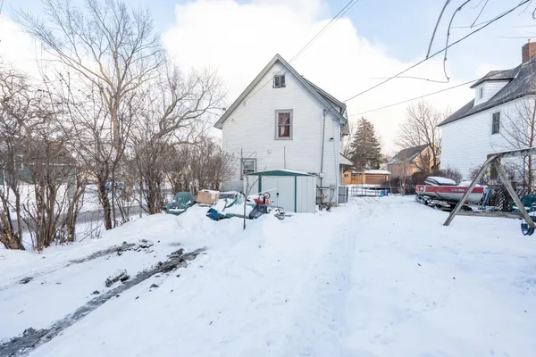 $199,900 | 655 South Robert Street, St. Paul, MN 55107