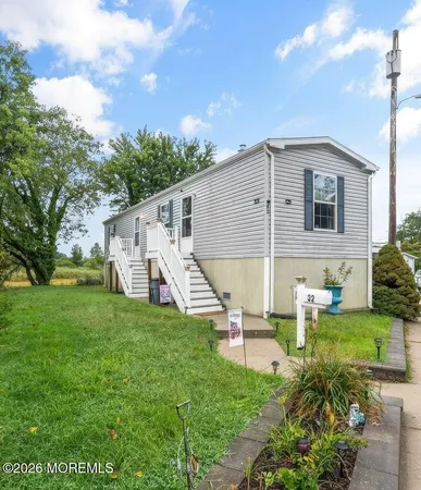 $189,000 | 32 Bayshore Mobile Manor, Hazlet, NJ 07730