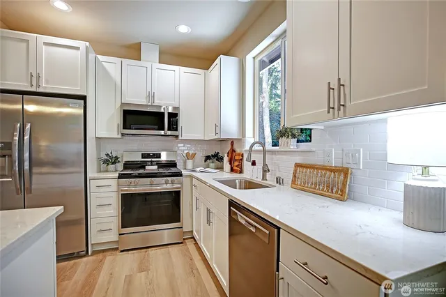 $2,795 | 2801 Huckleberry Lane, Camano Island, WA 98282