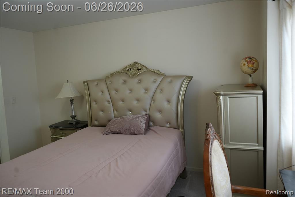 6426 Chase Road Dearborn, MI 48126 - Photo 21 of 35