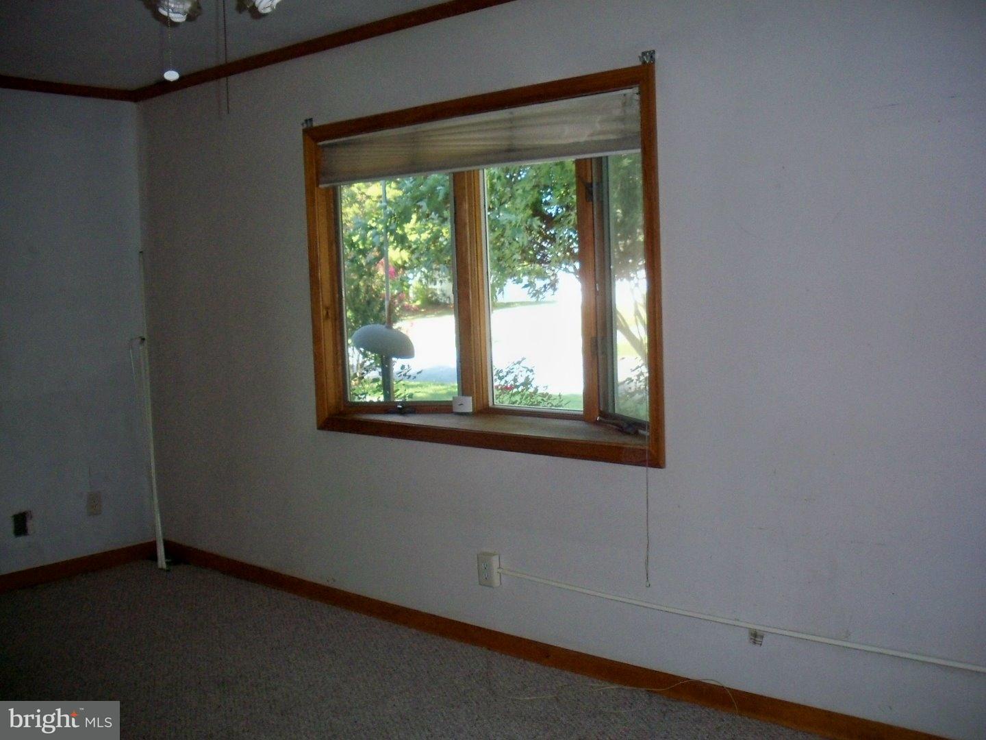 149 Saxton Road Dover, DE 19901 - Photo 3 of 25 Living Room
