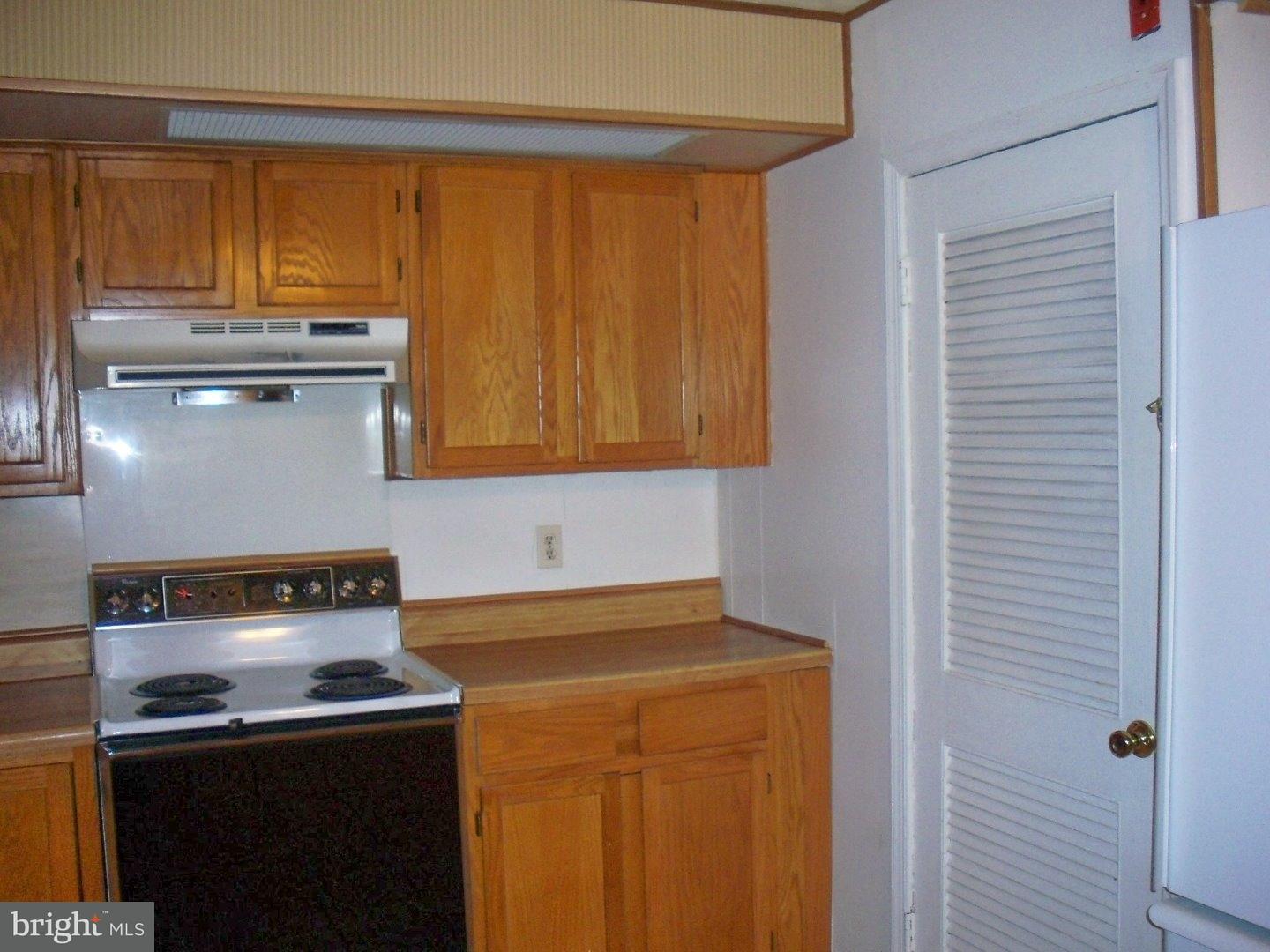 149 Saxton Road Dover, DE 19901 - Photo 9 of 25 Kitchen