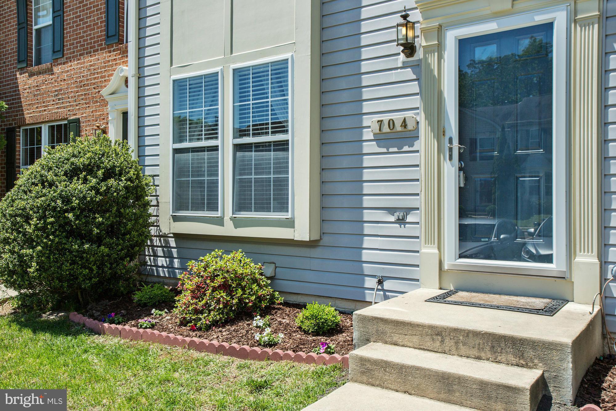 704 Summer Ridge Court Odenton, MD 21113 - Photo 3 of 30 Exterior (Front)