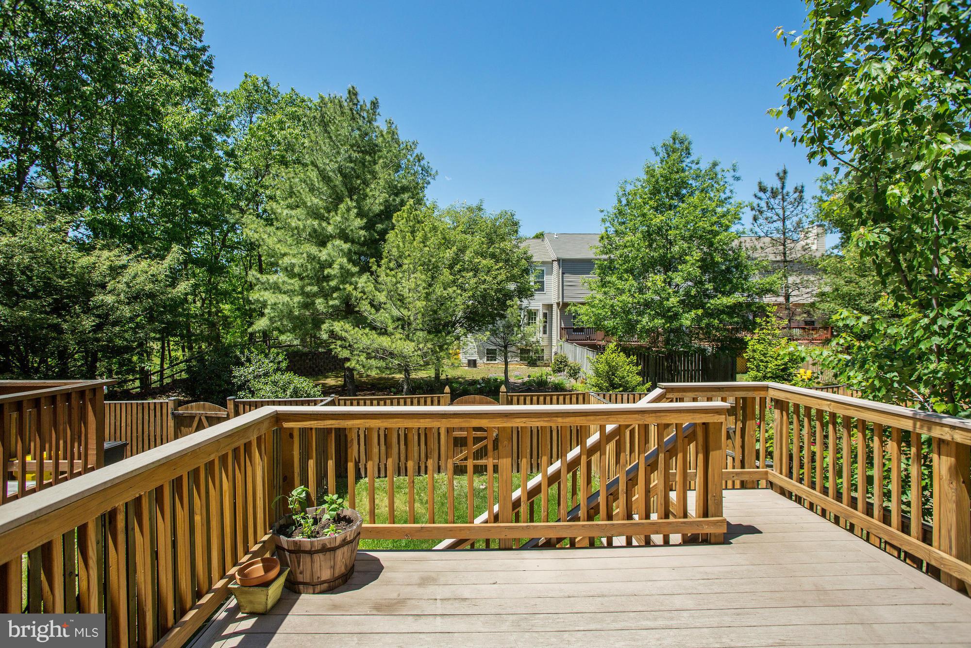 704 Summer Ridge Court Odenton, MD 21113 - Photo 26 of 30 Exterior (Rear)