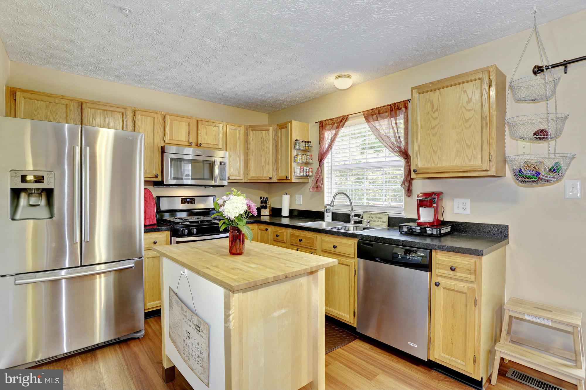 704 Summer Ridge Court Odenton, MD 21113 - Photo 7 of 30 Kitchen