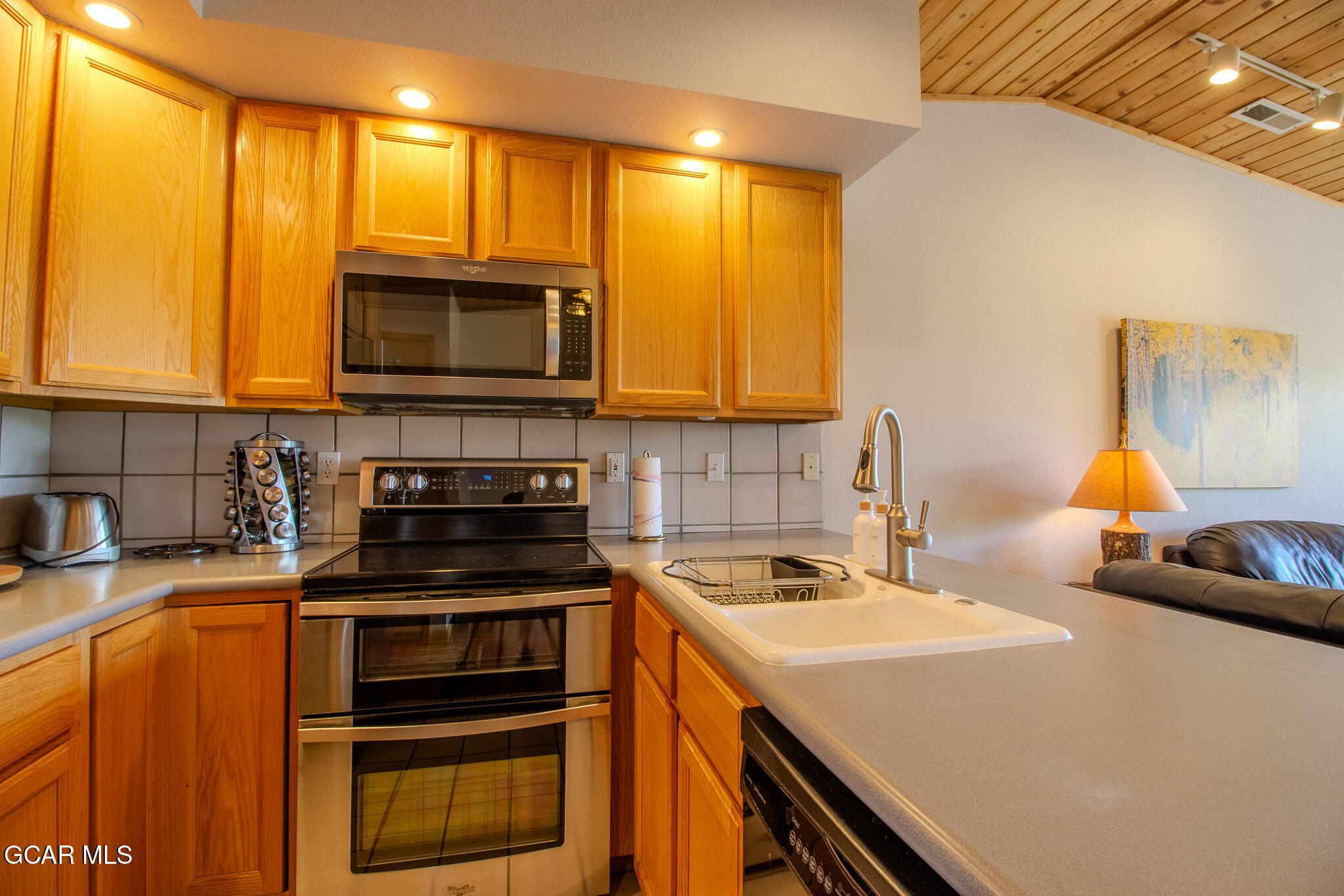 275 Golf Course Road, Unit 7 Grand Lake, CO 80447 - Photo 10 of 22 IMG_9427-HDR