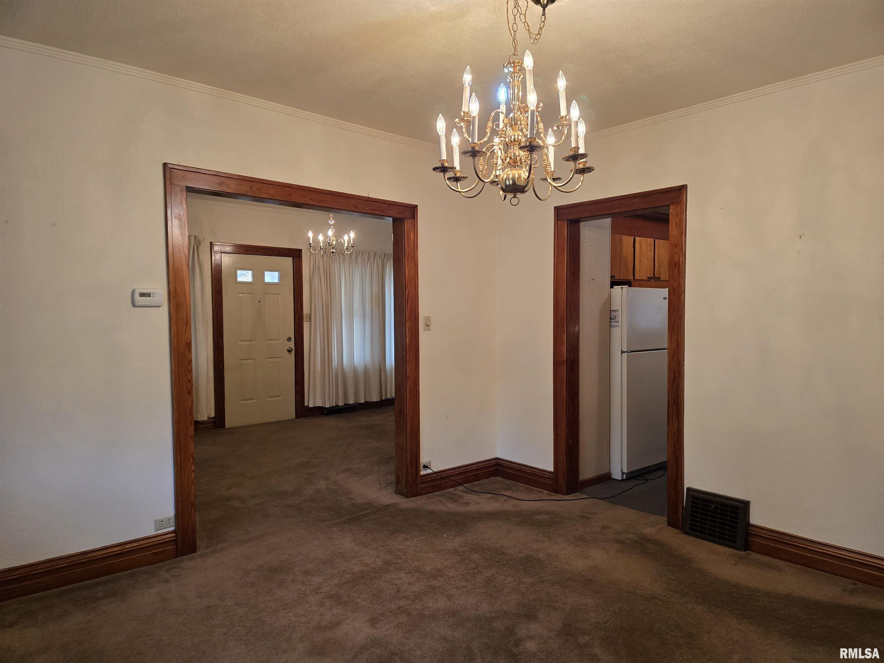 1195 South Main Street Canton, IL 61520 - Photo 15 of 40