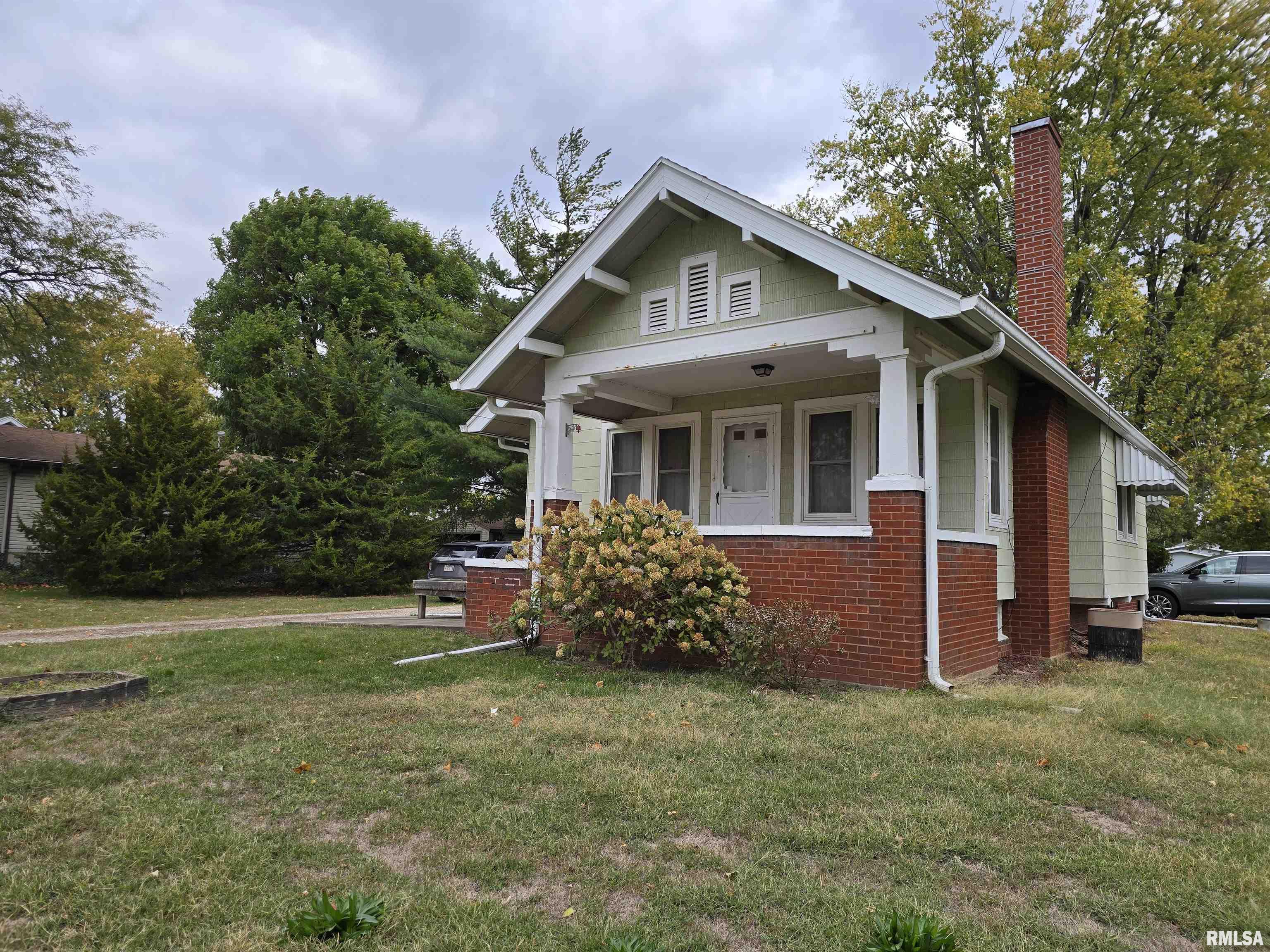 1195 South Main Street Canton, IL 61520 - Photo 3 of 40