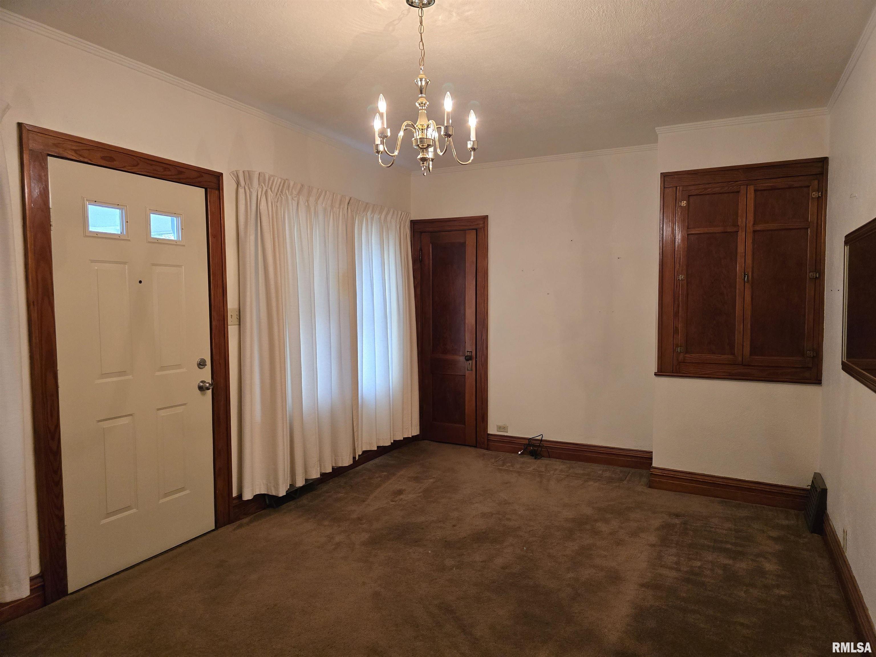 1195 South Main Street Canton, IL 61520 - Photo 6 of 40