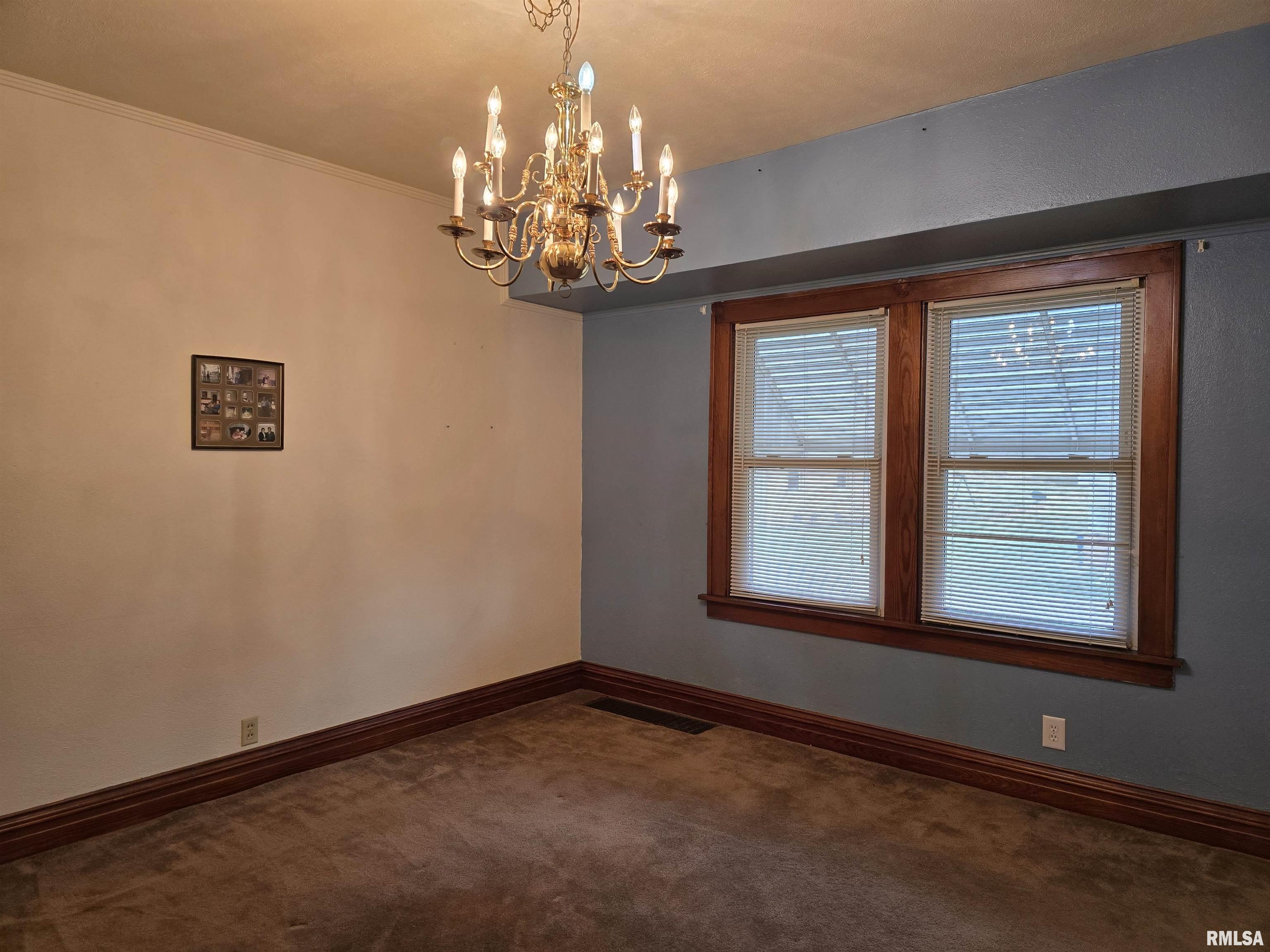 1195 South Main Street Canton, IL 61520 - Photo 8 of 40