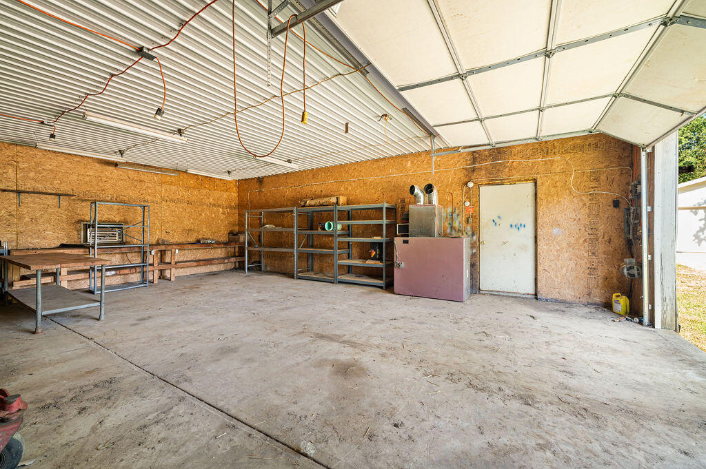 13607 Wolkins Road Buchanan, MI 49107 - Photo 22 of 33 23
