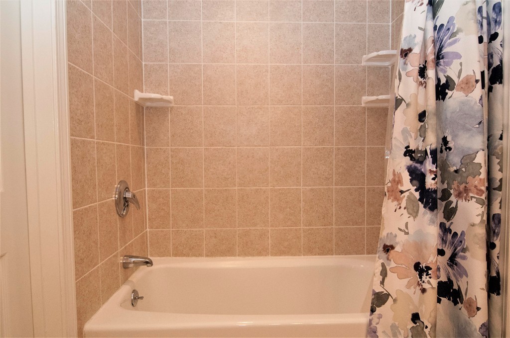 106 Maple Brook Road, Unit 106 Bellingham, MA 02019 - Photo 16 of 28