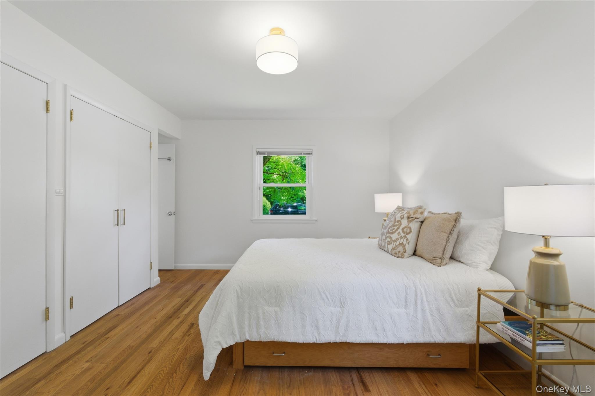 67 Old Country Road New Rochelle, NY 10804 - Photo 14 of 33 First Floor Primary Bedroom with Ensuite