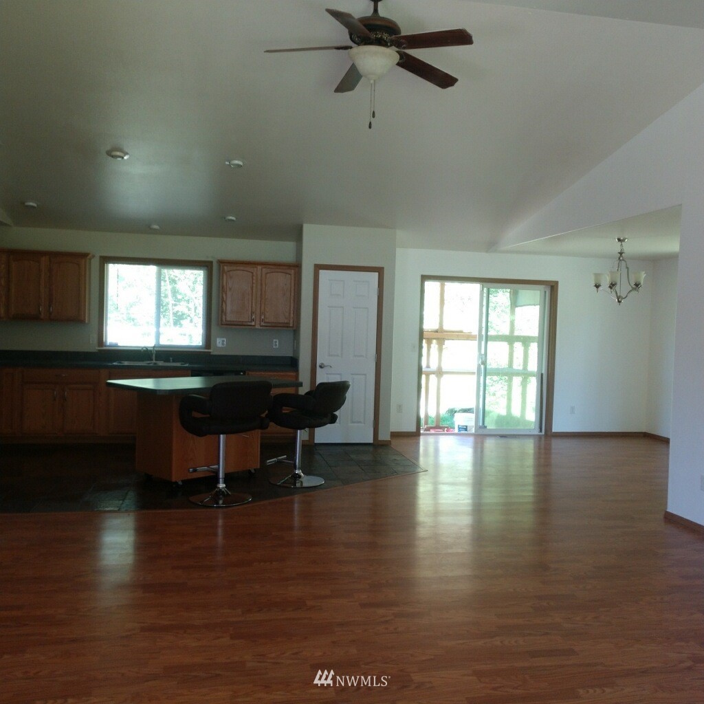 446 Meier Road Winlock, WA 98596 - Photo 3 of 11