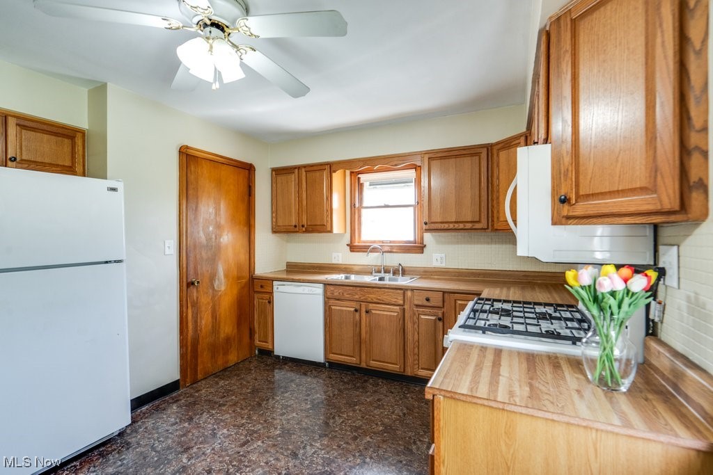 6724 East Pleasant Valley Road Independence, OH 44131 - Photo 11 of 39 Gallery Image 11