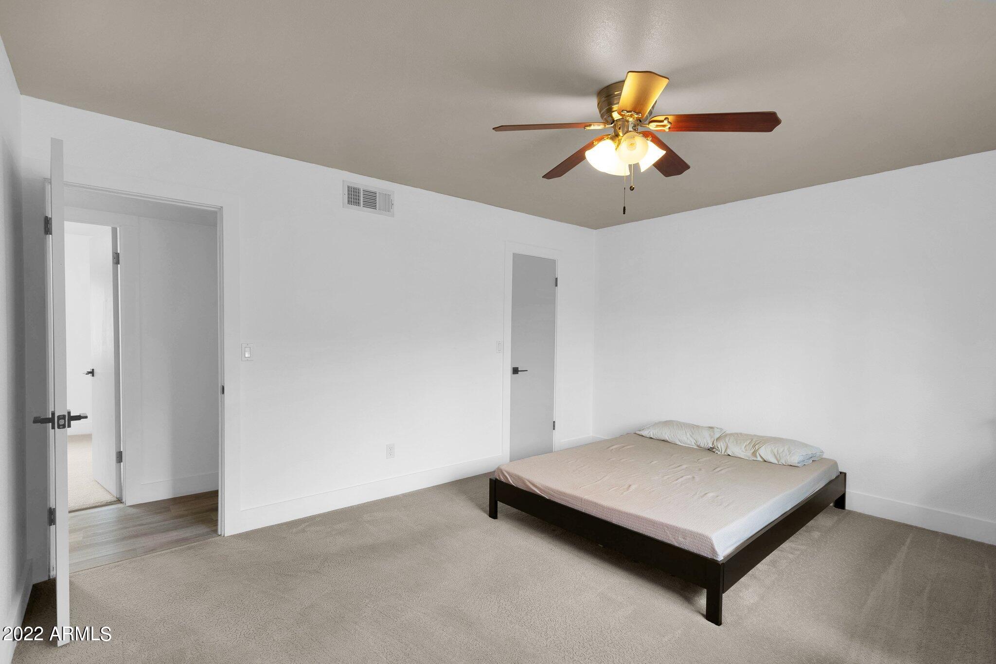 817 South Roca Mesa, AZ 85204 - Photo 14 of 51 18-web-or-mls-DSC07274