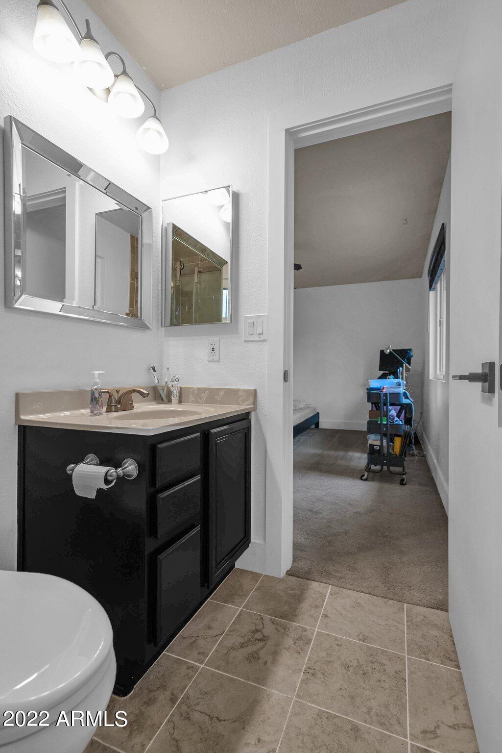 817 South Roca Mesa, AZ 85204 - Photo 17 of 51 21-web-or-mls-DSC07278