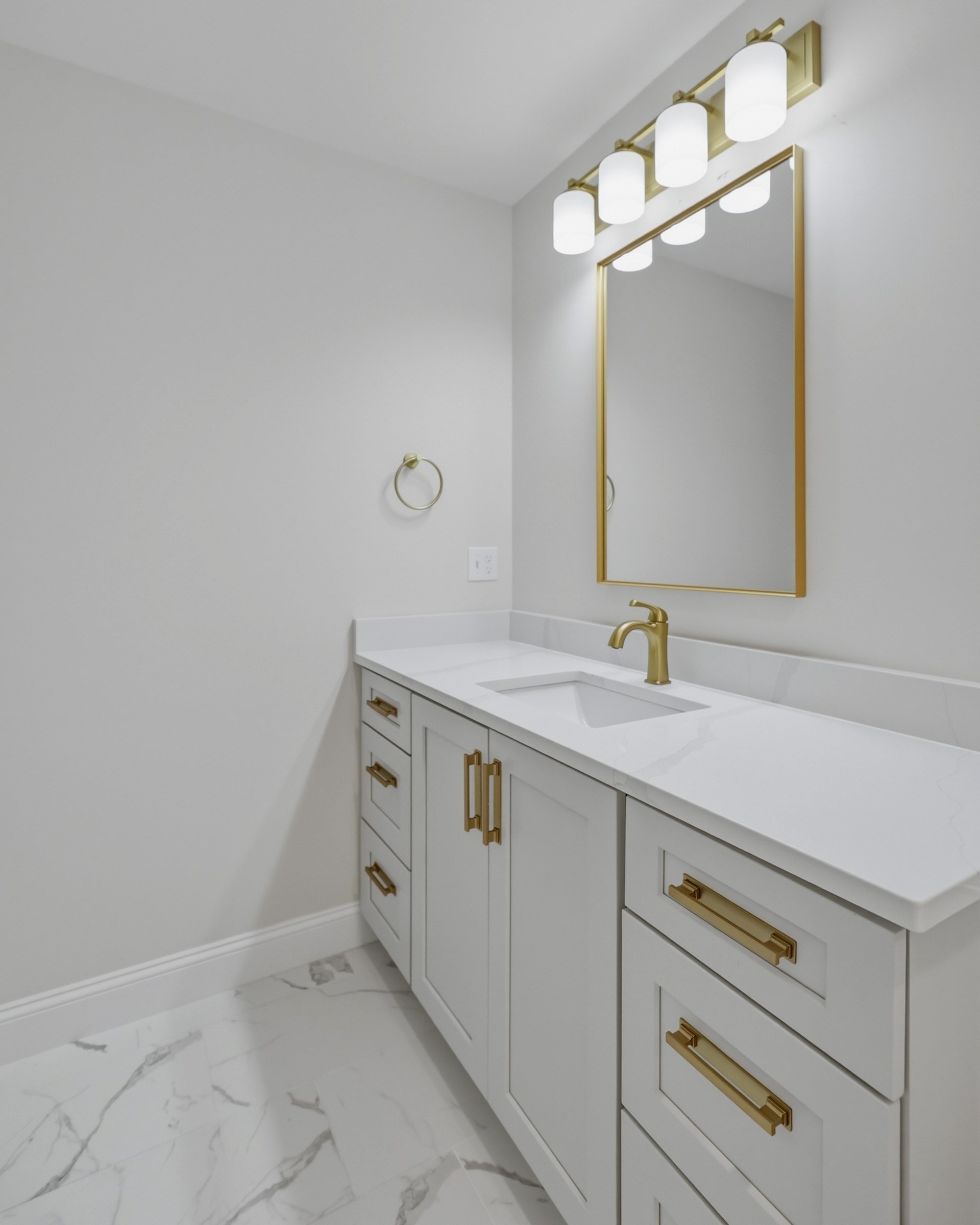 16 Gunn Road, Unit B Southampton, MA 01073 - Photo 31 of 34 Gallery Image 31