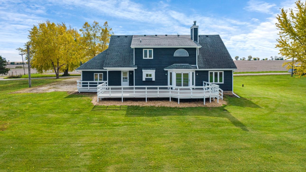 8712 East Kelley Road German Valley, IL 61039 - Photo 29 of 34 front view of a house with a yard