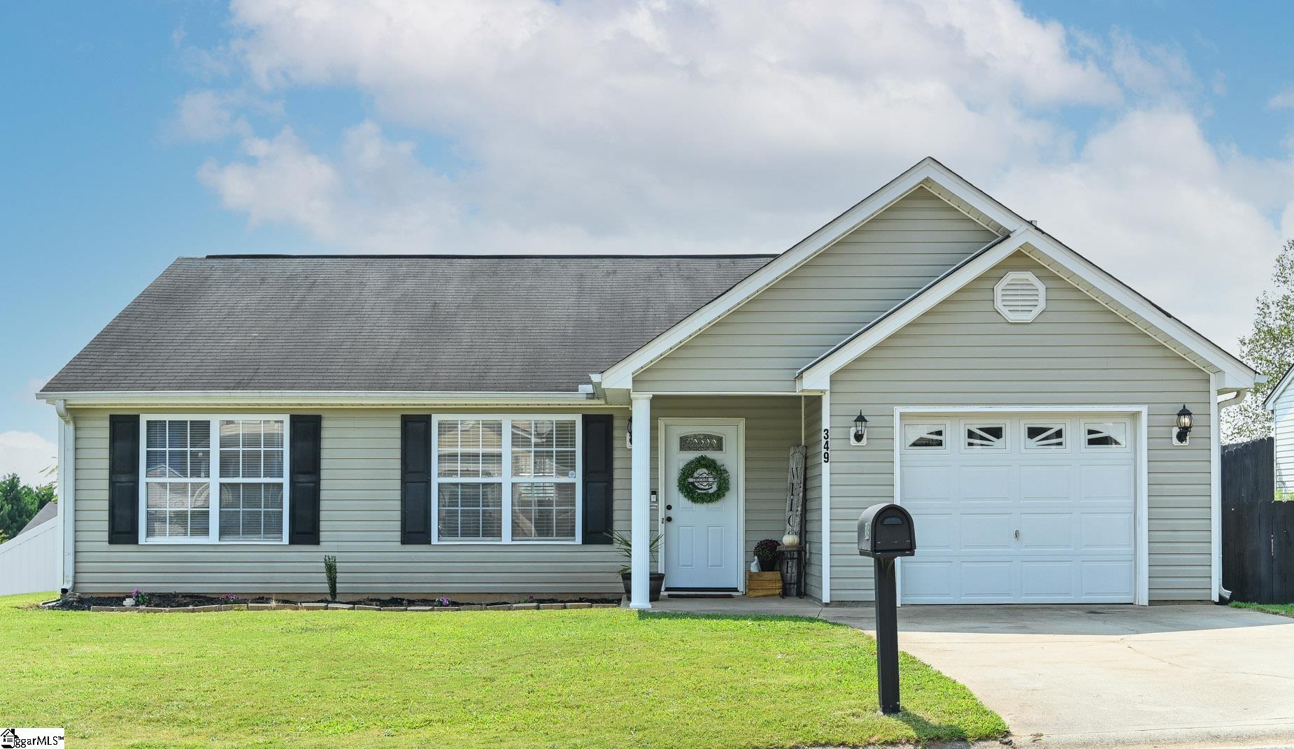 349 Honor Road Duncan, SC 29334 - Photo 1 of 18 Gallery Image 1
