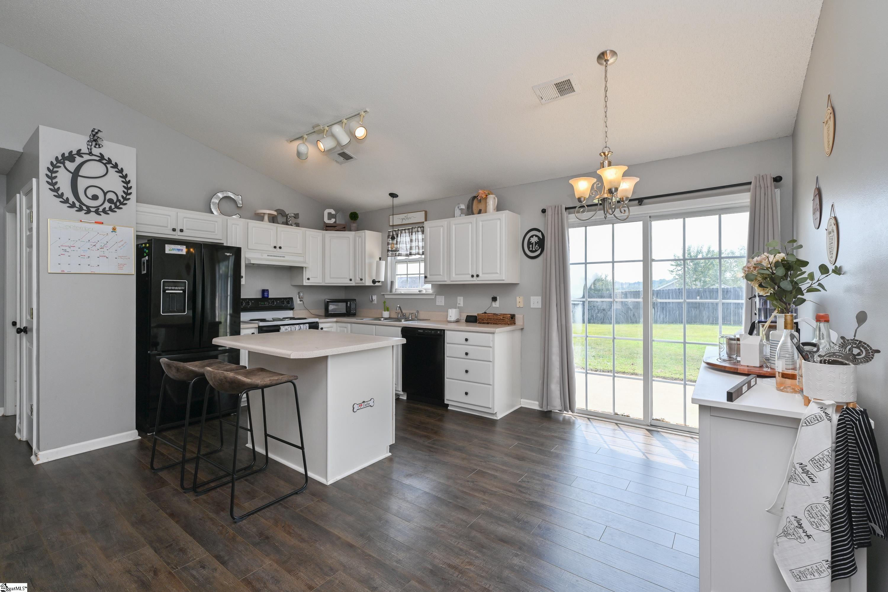 349 Honor Road Duncan, SC 29334 - Photo 7 of 18 Gallery Image 7