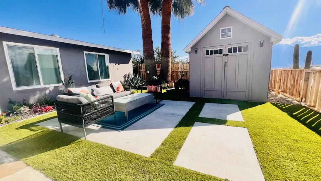 10386 Santa Cruz Road Desert Hot Springs, CA 92240 - Photo 3 of 38 IMG_5562