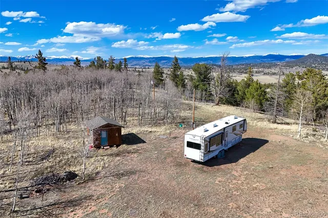 $450,000 | 4019 Buffalo Ridge Road, Como, CO 80432