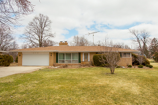 N727 Peter Road Wheaton, IL 60187 - Photo 1 of 24