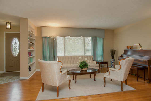 N727 Peter Road Wheaton, IL 60187 - Photo 12 of 24