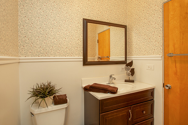 N727 Peter Road Wheaton, IL 60187 - Photo 14 of 24