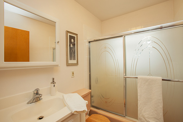 N727 Peter Road Wheaton, IL 60187 - Photo 18 of 24