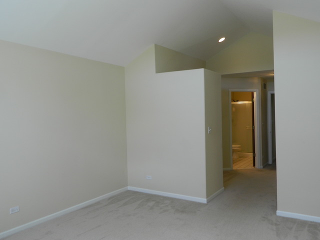881 Brompton Court Carol Stream, IL 60188 - Photo 13 of 19 a view of an empty room