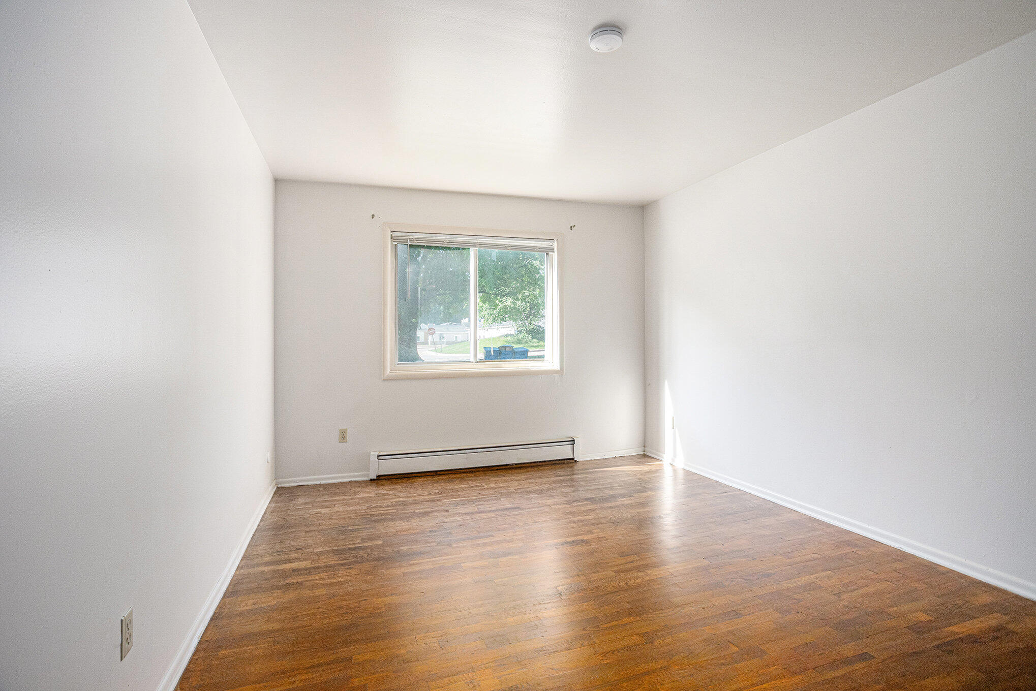 616 Lynn Avenue, Unit 23 Kalamazoo, MI 49008 - Photo 14 of 20 014_file_472