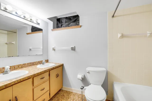 $344,900 | 698 Larpenteur Avenue West, St. Paul, MN 55113