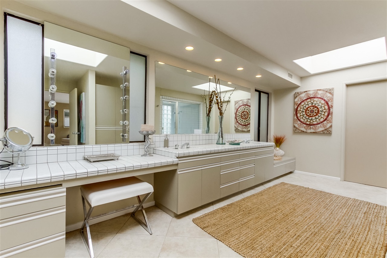 590 Rancho Santa Fe Road Encinitas, CA 92024 - Photo 14 of 25