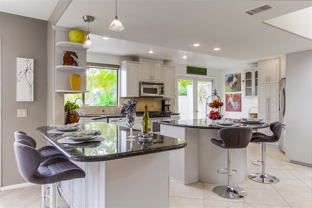 590 Rancho Santa Fe Road Encinitas, CA 92024 - Photo 5 of 25