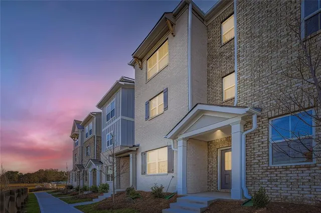 $2,650 | 6221 Honeybell Alley, Mableton, GA 30126