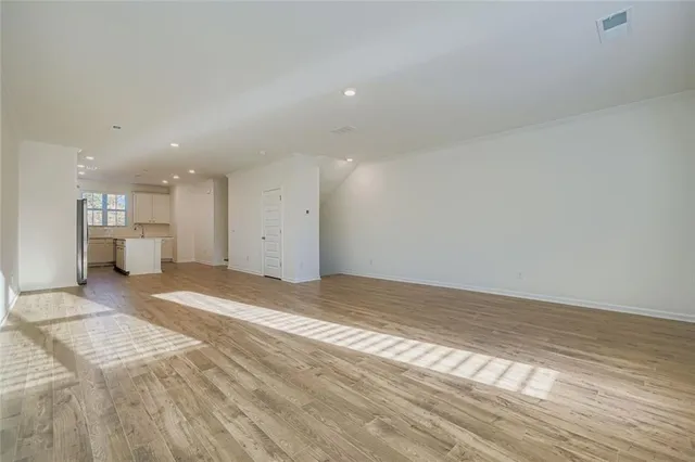 $2,650 | 6221 Honeybell Alley, Mableton, GA 30126