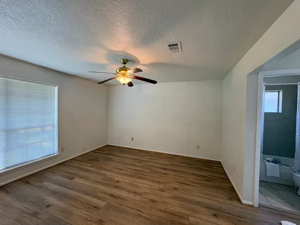 $1,800 | 4834 Bridgemont Lane, Spring, TX 77388