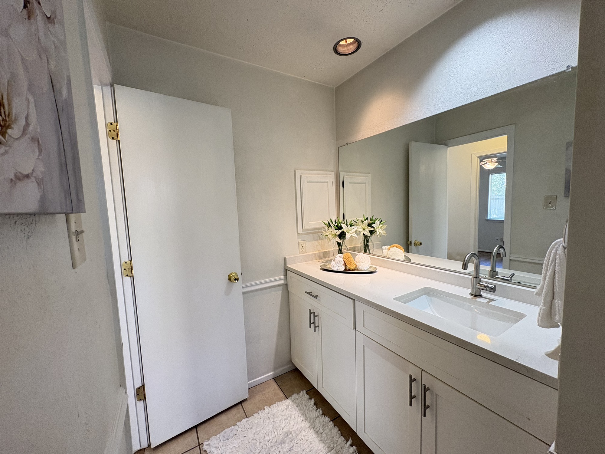 4834 Bridgemont Lane Spring, TX 77388 - Photo 19 of 23 Secondary Bathroom