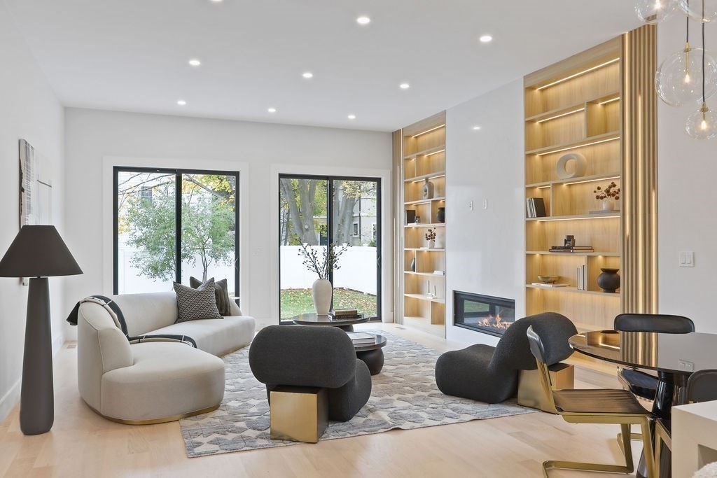 7 Hay Road Newton, MA 02459 - Photo 5 of 20 a living room with furniture and a large window