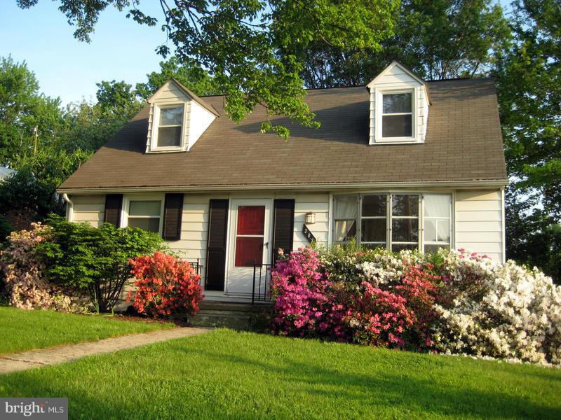 301 Garden Road Towson, MD 21286 - Photo 1 of 30 Cute adorable cape in Towson