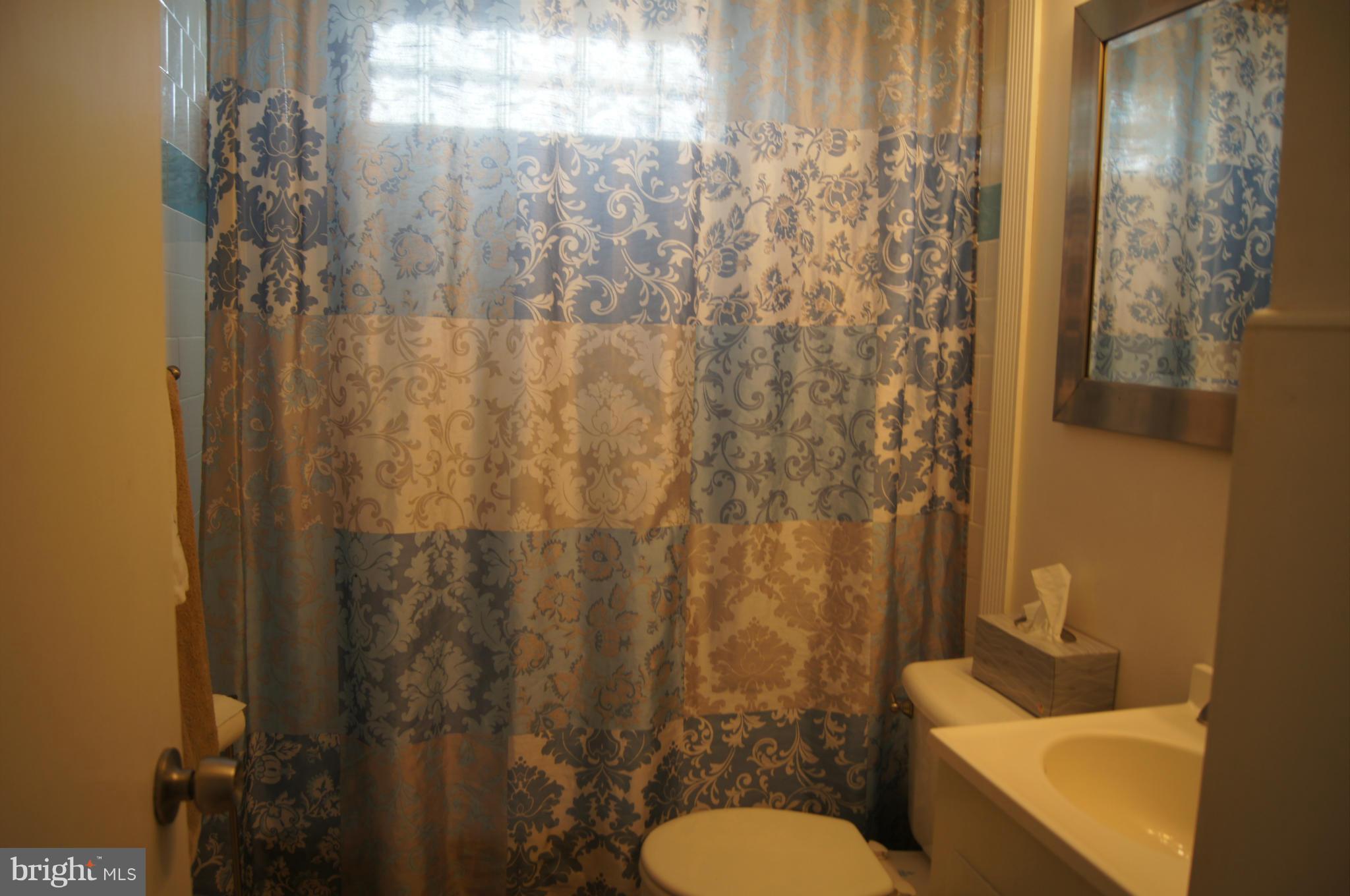 301 Garden Road Towson, MD 21286 - Photo 11 of 30 Full bath on first floor