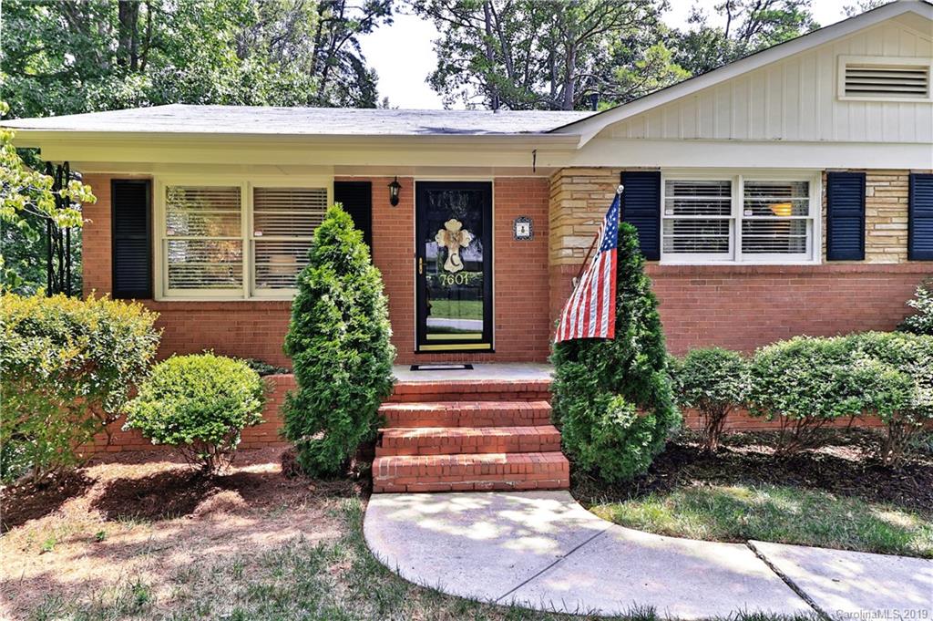 7601 Watercrest Road Charlotte, NC 28210 - Photo 5 of 45
