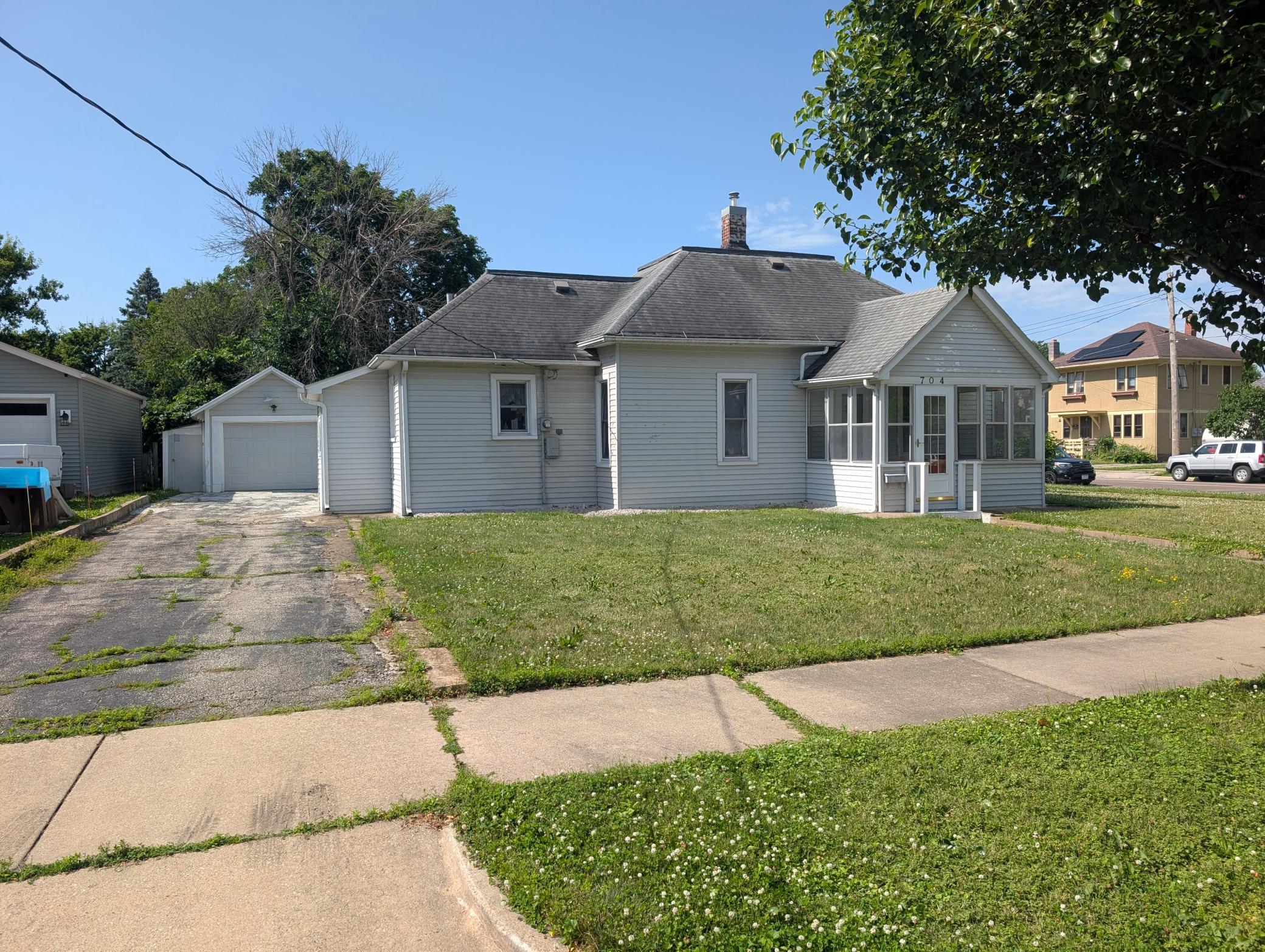704 7th Street Southeast Rochester, MN 55904 - Photo 2 of 2